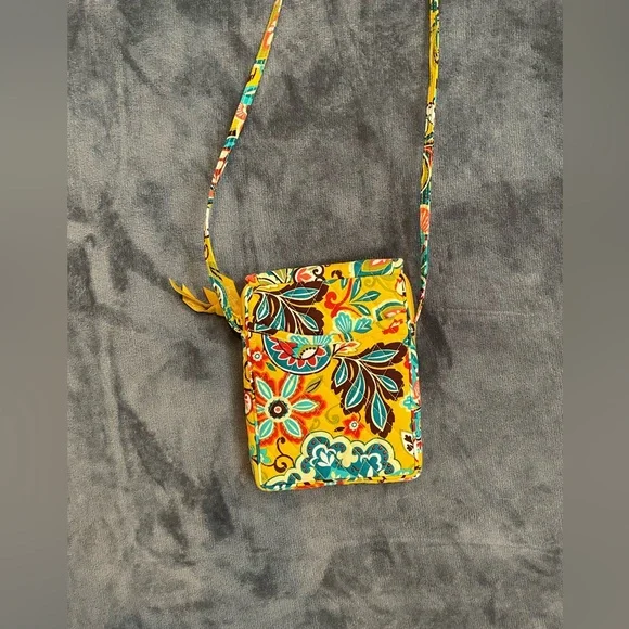 Vera Bradley Yellow Floral Small Purse With Shoulder Strap. Gently Used - Picture 3 of 8
